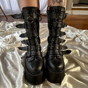 Demonia Damned 225 Platform Boots